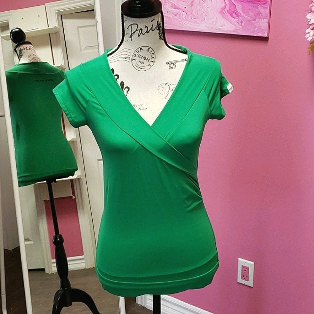 Ice 💚 Gear Green Fitness Top Shirt Size M